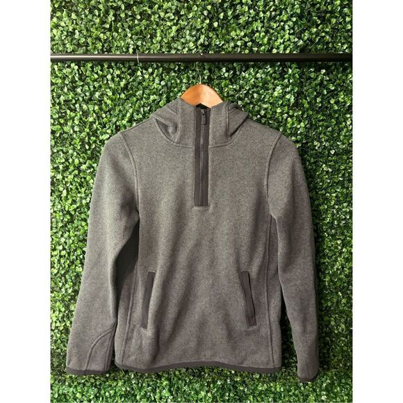 Lululemon Women's Its Fleecing Cold Pullover Heathered Black / Black Size 2 - Picture 1 of 4